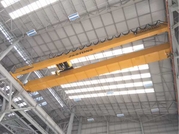 Grua viajera birriel  con polipasto doble de cable marca R_M capacidad de 25_ 5 toneladas